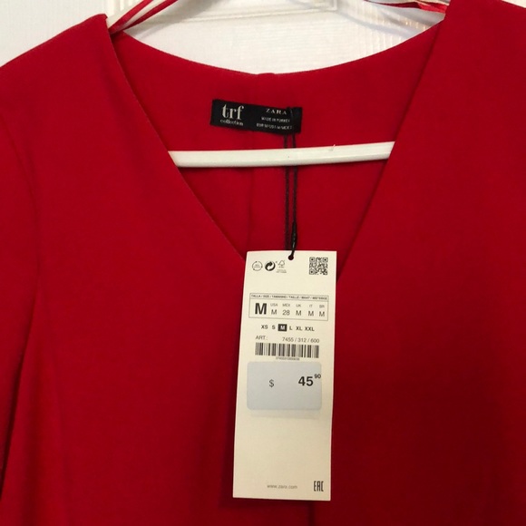 Red dress - Picture 2 of 3